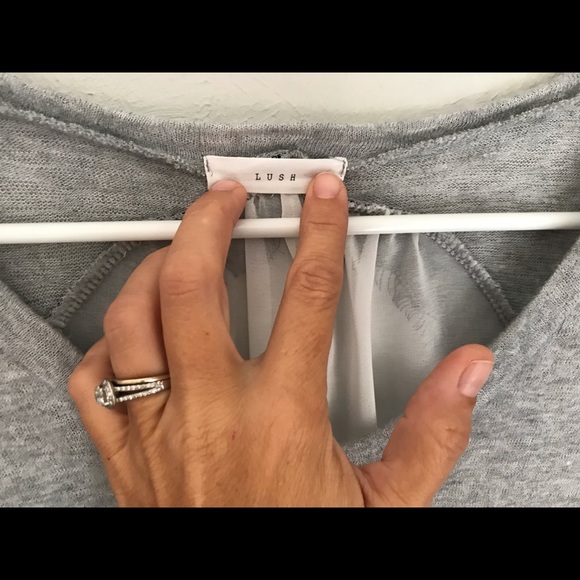 Gently worn - Lush Tunic - Picture 6 of 8